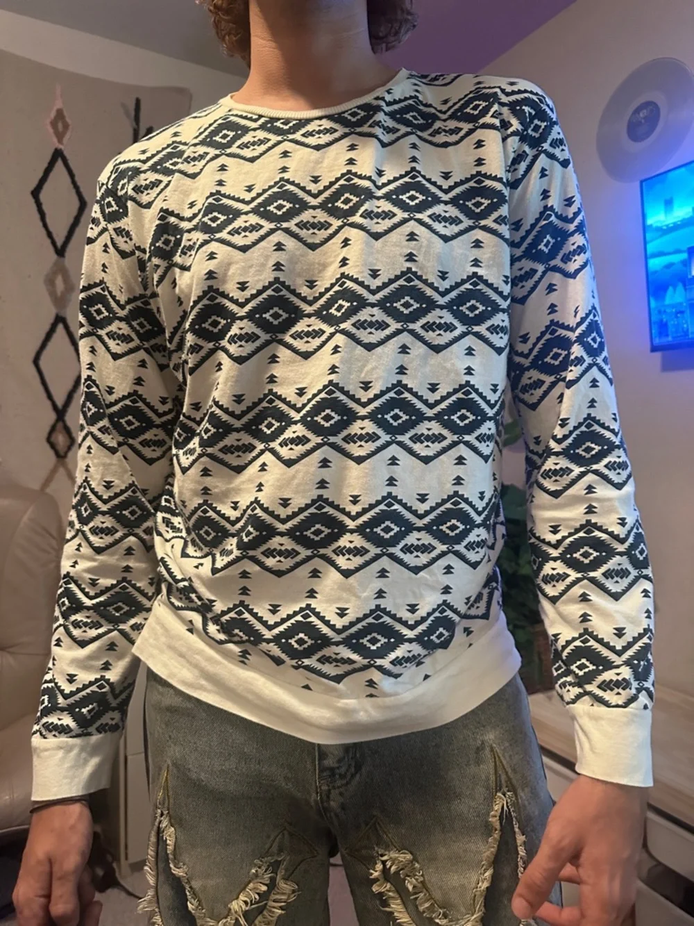 21men Cream and Dark Blue Aztec Crewneck Sweater - Picture 10 of 13